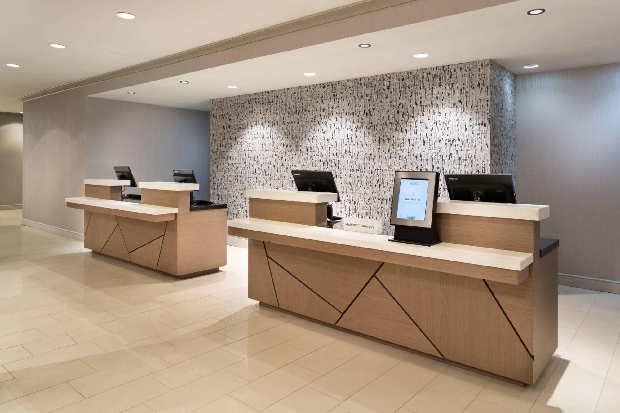 Marriott Greensboro Downtown Exterior foto